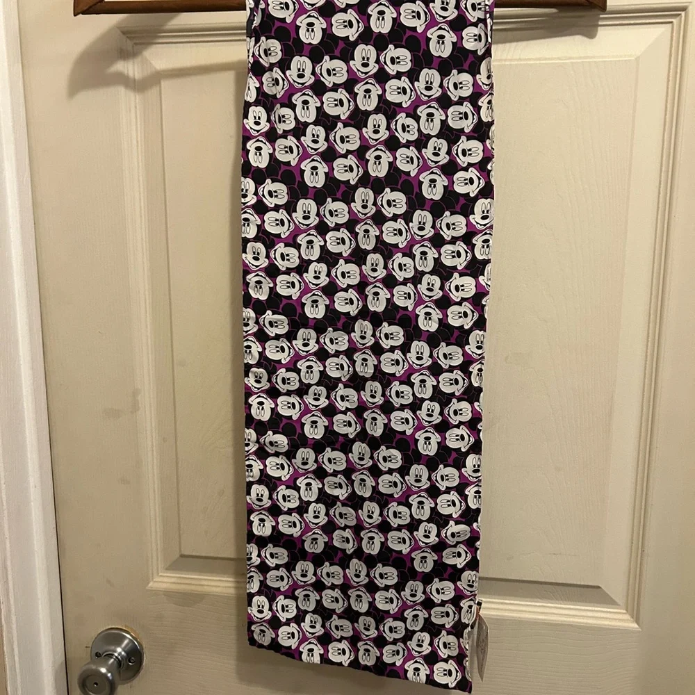 Vintage Disney Purple and Black Mickey Mouse scarf